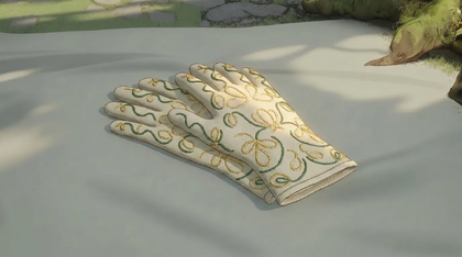 Embroidered Gloves